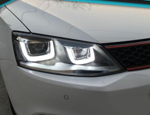 VW JETTA ile Uyumlu ÇİFT U LED FAR 2011-