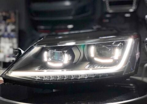 VW JETTA ile Uyumlu B8 DİZAYN FAR 2011-