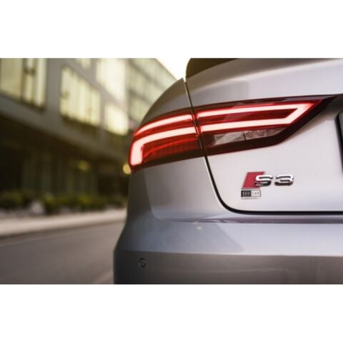 AUDI A3 8V SEDAN ile Uyumlu MAKYAJLI DIZAYN STOP 2013-2020